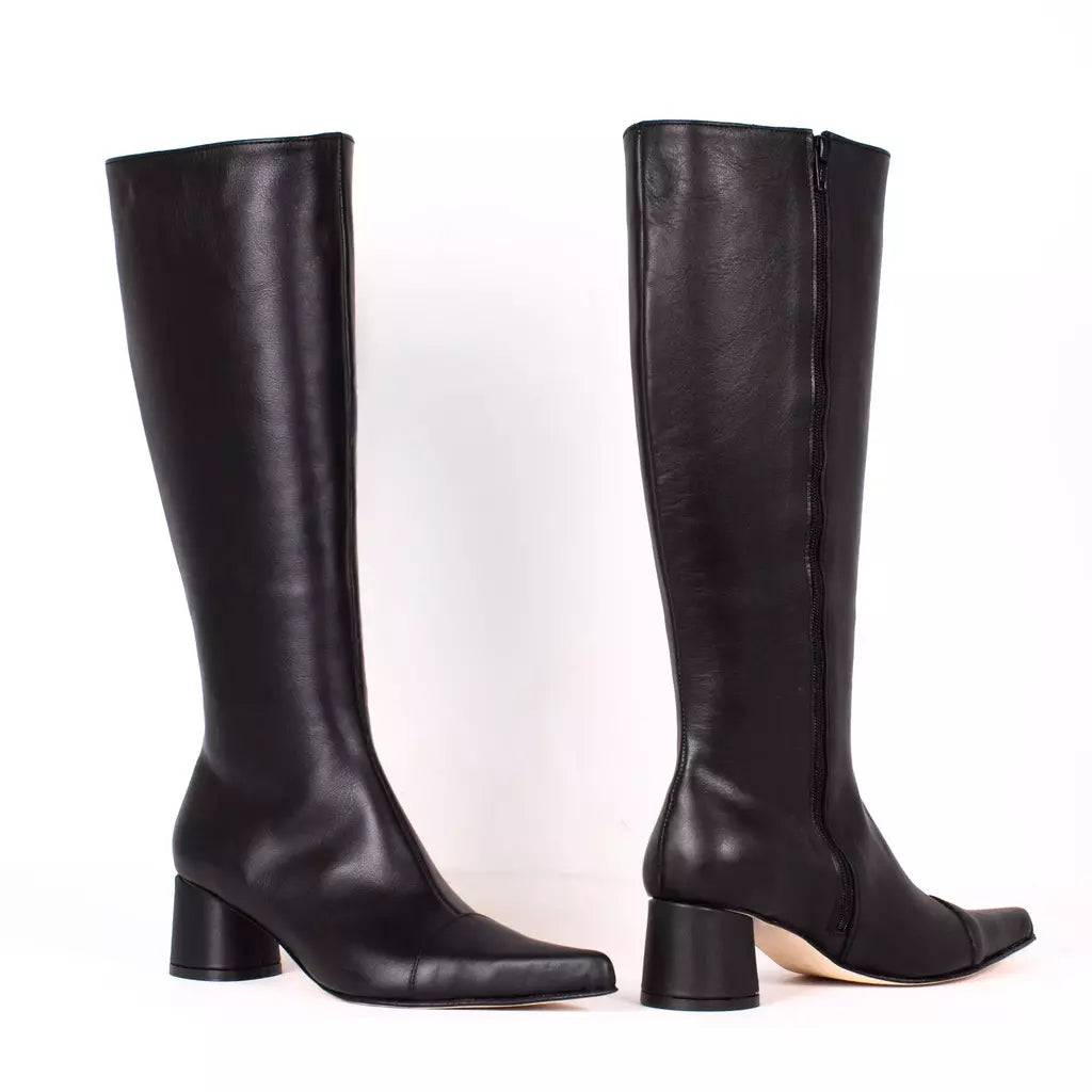 Bota Afrodita - Pre Venta