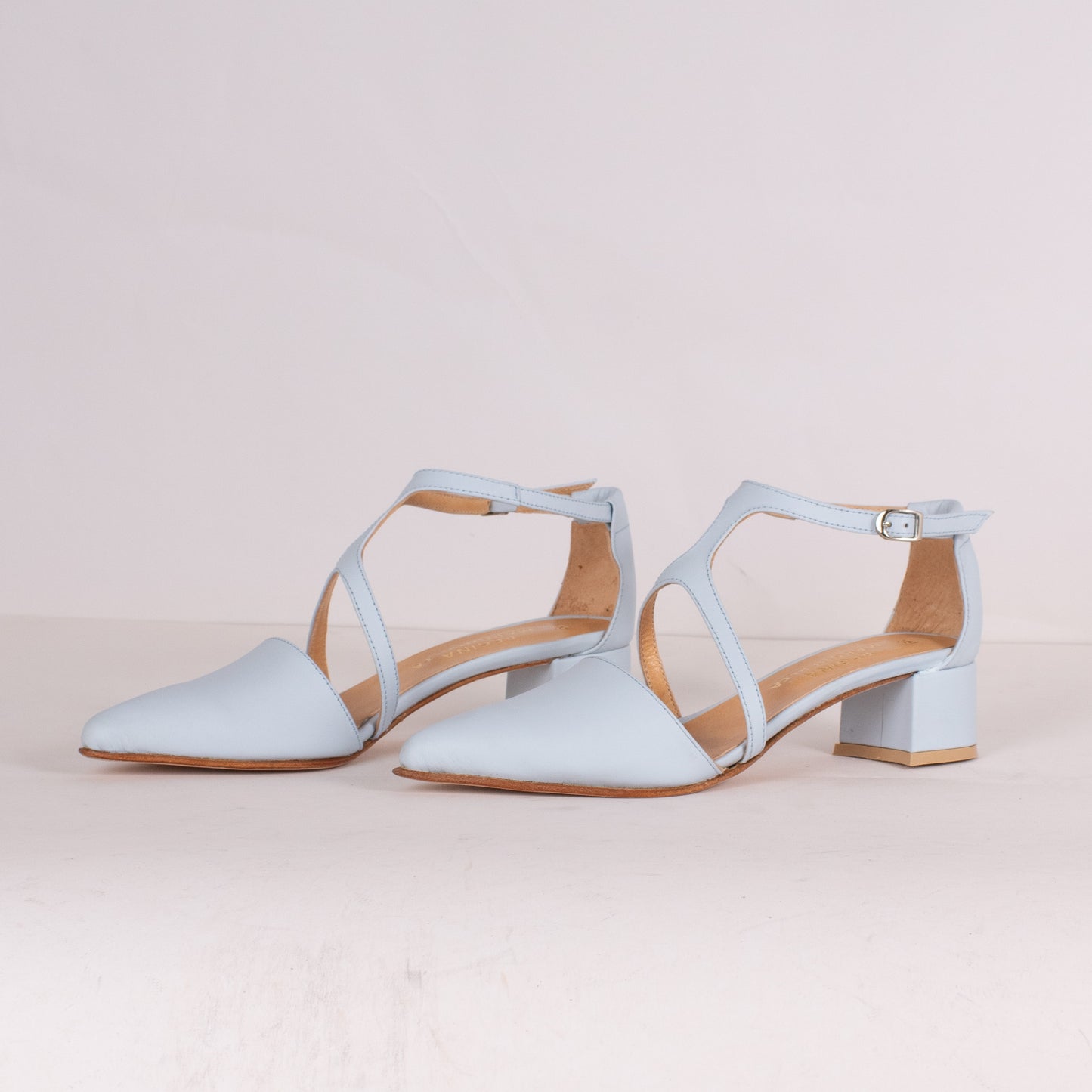 Stiletto Cala - Pre Venta